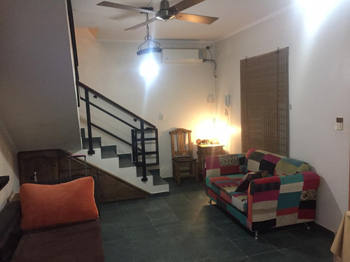 Impecable Casa De 3 Dormitorios