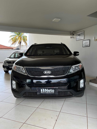 Imagem 3 de 9 de Kia Sorento 2013 2.4 Ex 5l 4x2 Aut. 5p