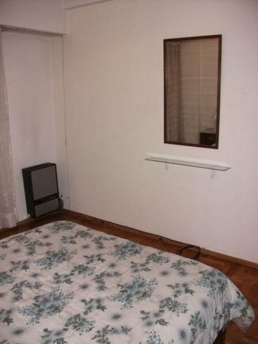 Imagen 8 de 12 de Temporada | 2 Ambientes Con Balcon Plz Colon