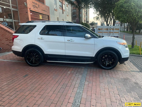 Imagen 18 de 25 de Ford Explorer 3.5 Limited 4x4