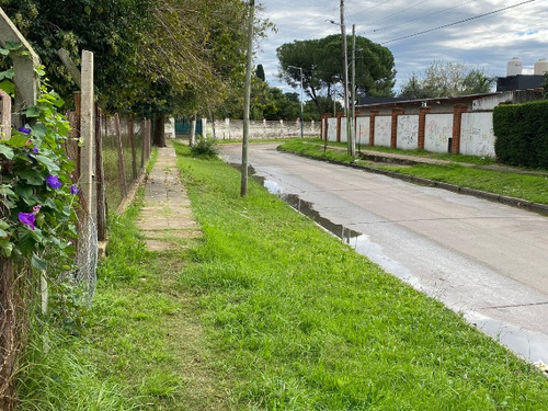 Lote De 2800m2 Zona Residencial/comercial,ideal Emprendimien