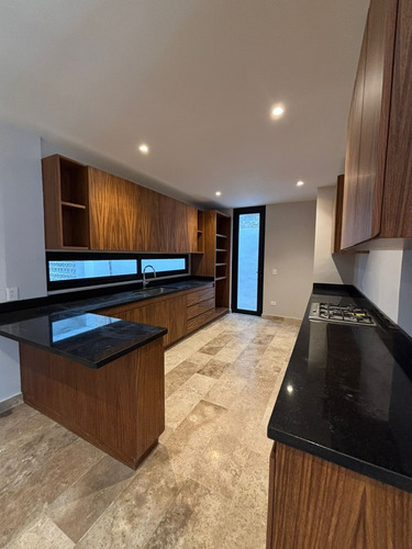 Rc Casa Nueva En Venta Vía Cumbres Cancún