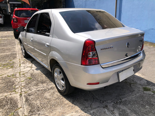 Renault Logan 1.6 Expression Hi-torque 4p