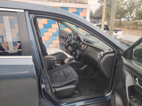 Nissan X-Trail 2.5 Advance 3 Row At