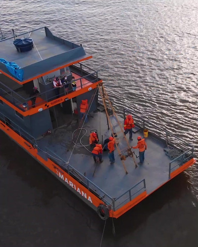 Imagem 1 de 6 de Barco Ferryboat