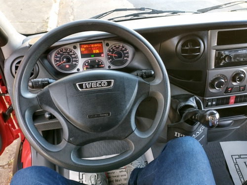 Imagem 10 de 15 de Iveco Iveco 35s14