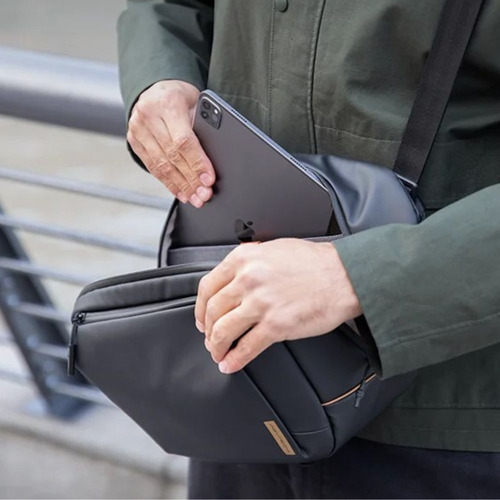 Bolsa De Ombro 6l Onego V2 Preta (obsidian Black) - Pgytech