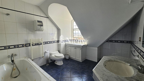 Arriendo Oficina Zona Zeu Pm.terreno 6865m2. Colmo ,concón.