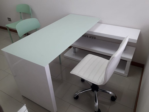 Consulta Médica U Ofic. Edif J. Manso De Velasco Los Angeles