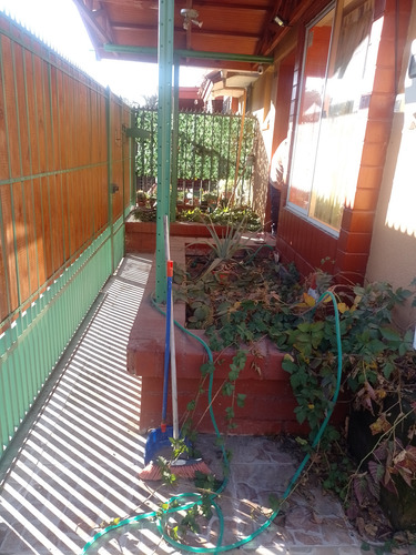 Hermosa Casa Esquina, De Dos Pisos, Excelente Barrio
