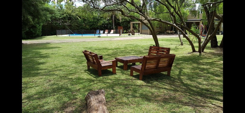 Imagen 17 de 28 de Amplia Y Moderna Casa De Fin De Semana En Paraná.