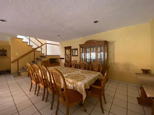 Casa En Venta Al Norte De Cuernavaca. Lomas Tetela, Cuernavaca