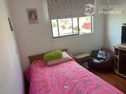 Casa En Venta De 4 Dormitorios Y Negocio En Puente Alto