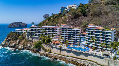 Imagen 2 de 30 de La Mejor Vista En La Playa Mas Hermosa