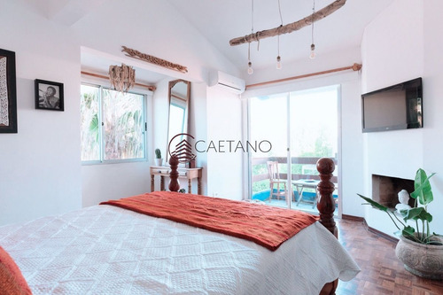 Imagen 20 de 30 de Venta Casa 7 Dormitorios Manantiales. - Manantiales El Chorro