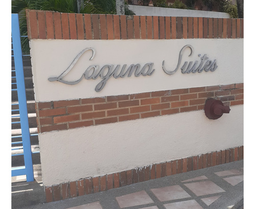 Apartamento En Venta Conjunto Resd. Laguna Suites, Higuerote