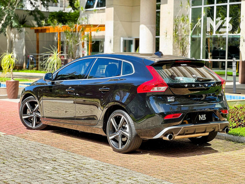 Volvo V40 2.0 T5 R-design Drive-e 5p