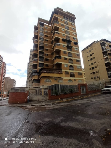 Imagen 2 de 22 de Apartamento En Venta. 0414 3154332 / 0412 3906683