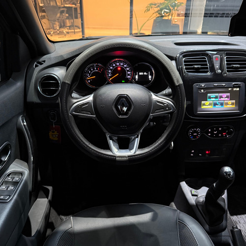 Renault Logan 1.6 16v Intense