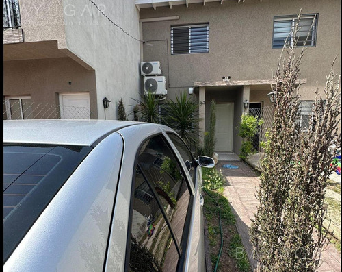 Venta Duplex 3 Ambientes Con Pileta - Barrio Las Nazarenas - Pilar