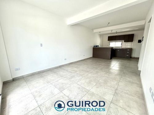 Monoambiente Con Balcon A Estrenar (apto Profesional)