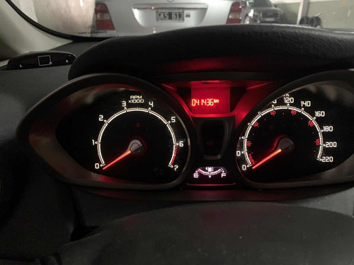 Ford Fiesta Kinetic Titanium Des