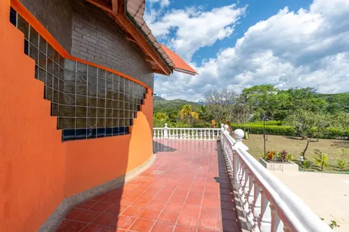 Casa En Venta En Villeta. Cod V12298