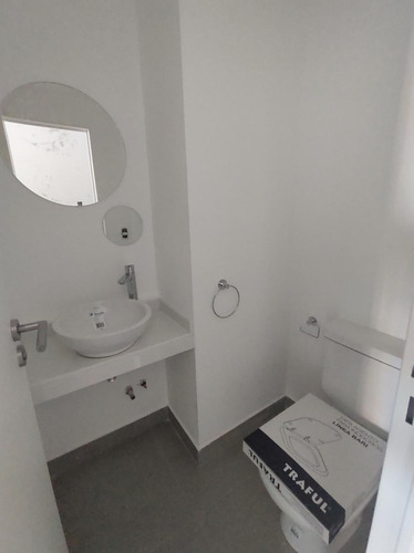 Imagen 13 de 30 de Alvarez Thomas Y Cespedes - Colegiales - 2 Amb A Estrenar En Piso Alto!