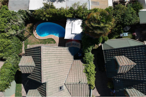 Se Vende Casa En Villa Inglesa 3d + 2b + Piscina