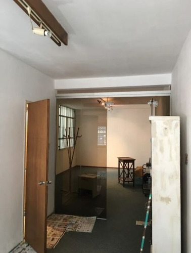 Venta Local - Oficina En Ciudad Vieja