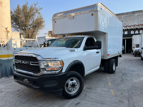 RAM 4000 5.7 Chasis Cabina Pl 4x2 Mt