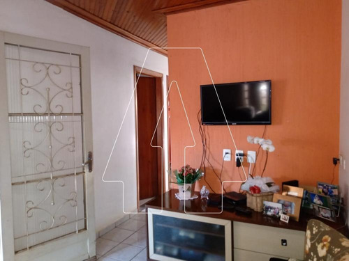 Imagem 2 de 10 de Casas - Ref: V95702