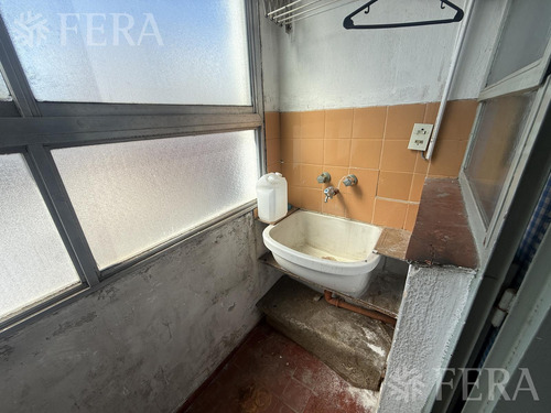 Venta Departamento 2 Ambientes Con Balcón En Avellaneda