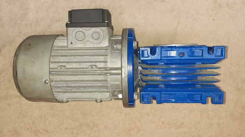 Imagen 4 de 5 de Motorreductor De 1/2 Hp Motovario.