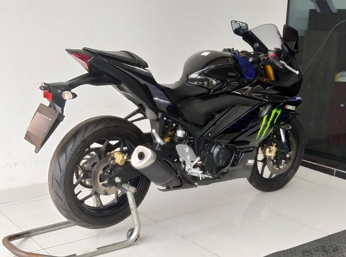 Imagem 5 de 9 de Yamaha Yzf R3 Monster 2021 Preta Tebi Motos
