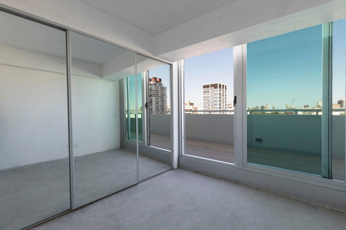 Venta Departamento 4 Ambientes 2 Cocheras Deco