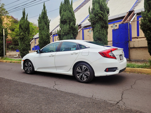 Honda Civic 1.5 Turbo Cvt