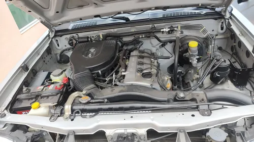 Nissan Frontier 2.4l 4x2
