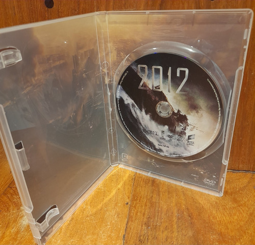 2012 Pelicula En Dvd (Usado)