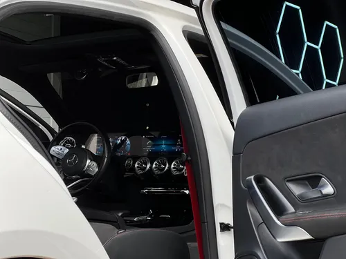 Mercedez Benz A35 2.0 Turbo