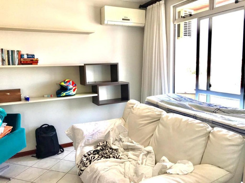 Apartamento Em Campinas, São José/sc De 44m² 1 Quartos À Venda Por R$ 220.000,00 - Ap946026