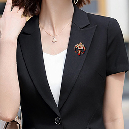 De Broches De Diamantes De Imitación Con Flores Étnicas