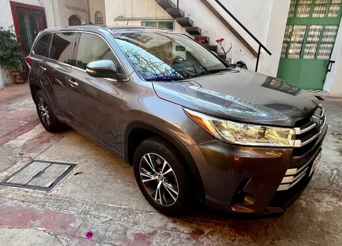 Toyota Highlander 3.5 Le At