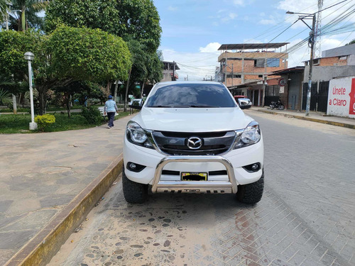 Imagen 3 de 15 de Mazda Bt-50 High