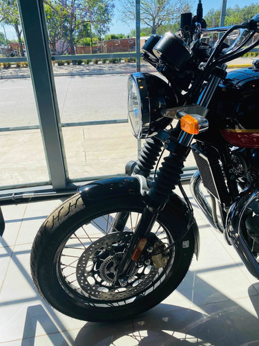 Royal Enfield Interceptor 650 Sunset Strip