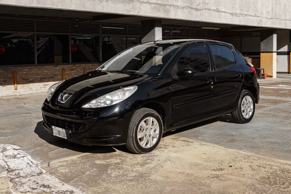 Peugeot 207 1.4 Allure 75cv