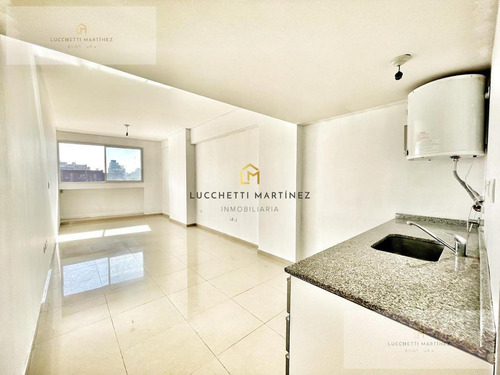 Imagen 2 de 7 de Departamento - Capital