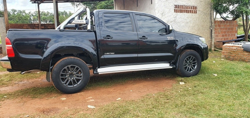 Imagen 2 de 16 de Toyota Hilux 2015 3.0 Cd Srv Limited 171cv 4x4 5at