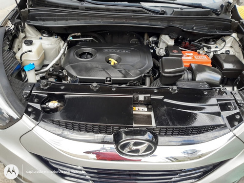 Imagen 14 de 15 de Hyundai Ix35 Gls 2015