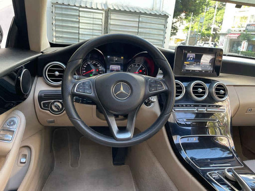 Imagen 12 de 15 de Mercedes-benz Clase C 2017 2p C 180 Coupé L4/1.6/t Aut Tech